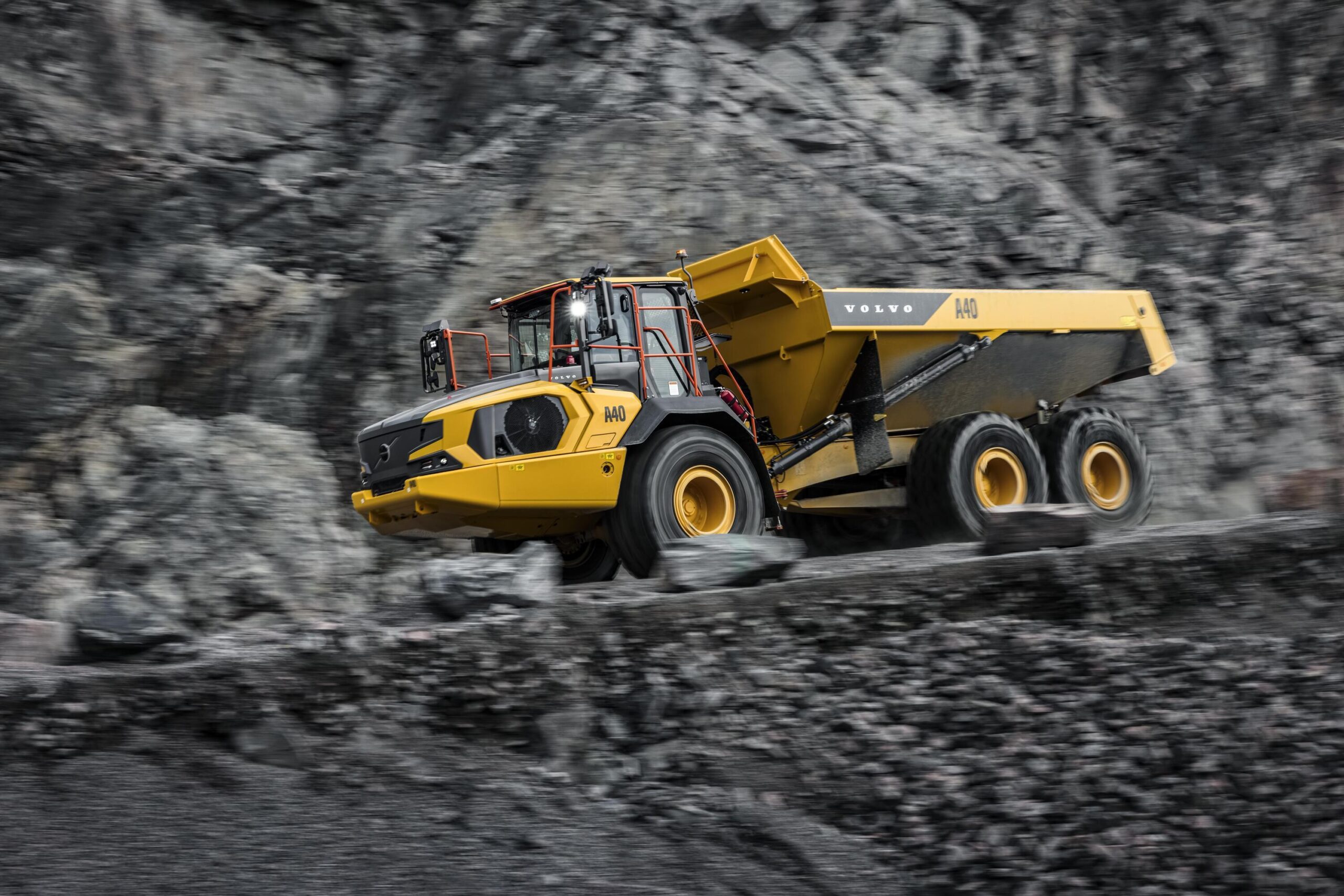 Volvo A40