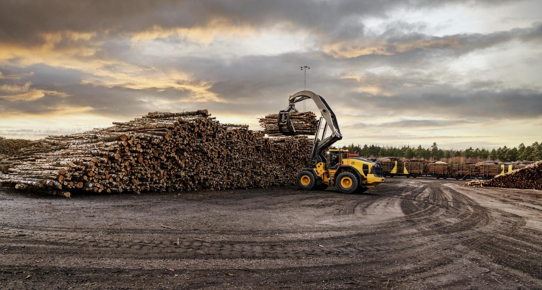 Volvo L200 High Lift